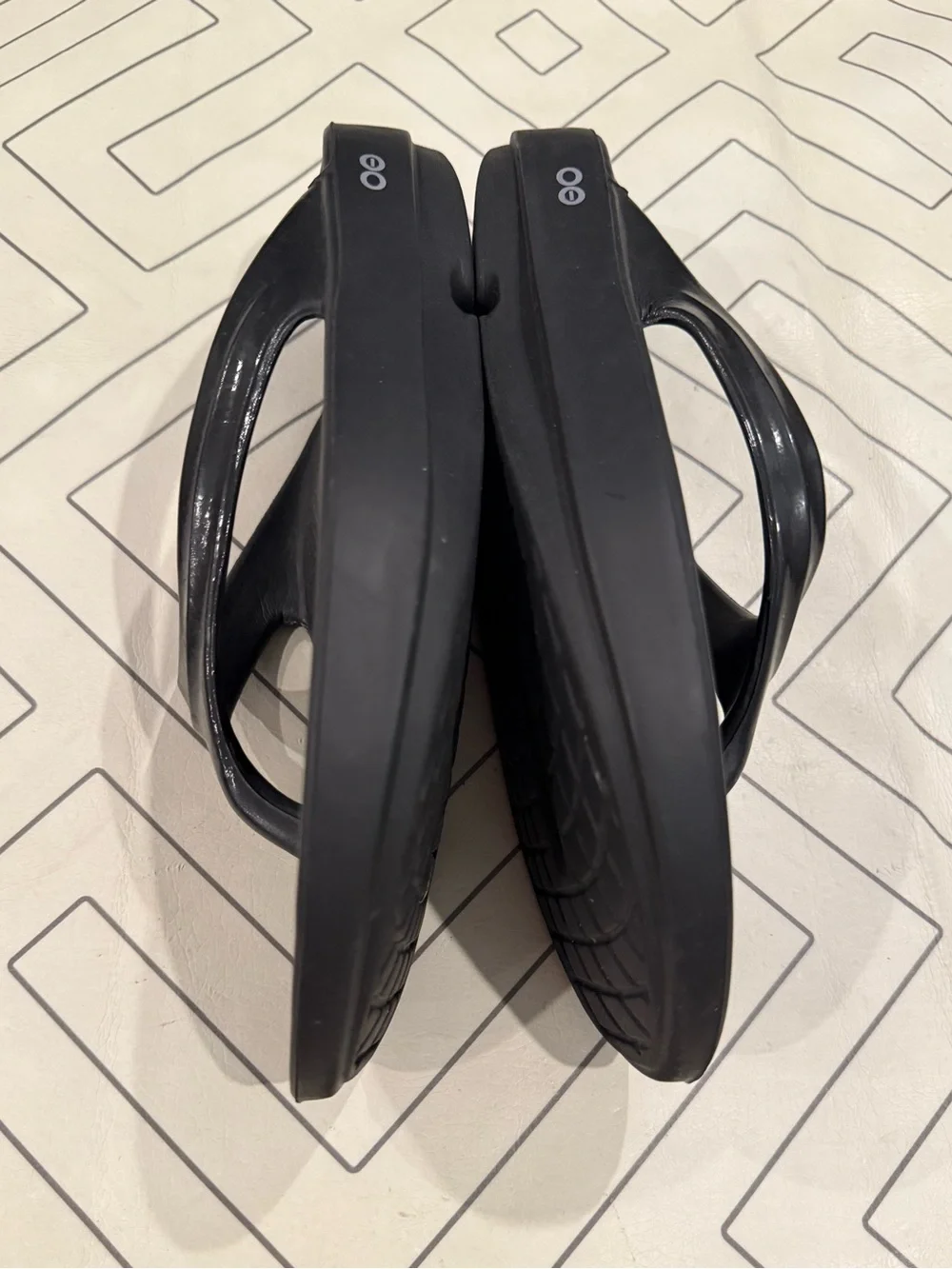 Oofos Thong Sandals